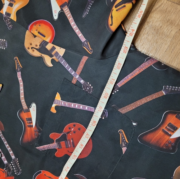 Dragonfly Gibson Tour Wear Shirt Mens L Black Guitar Print Button Down - Picture 4 of 6